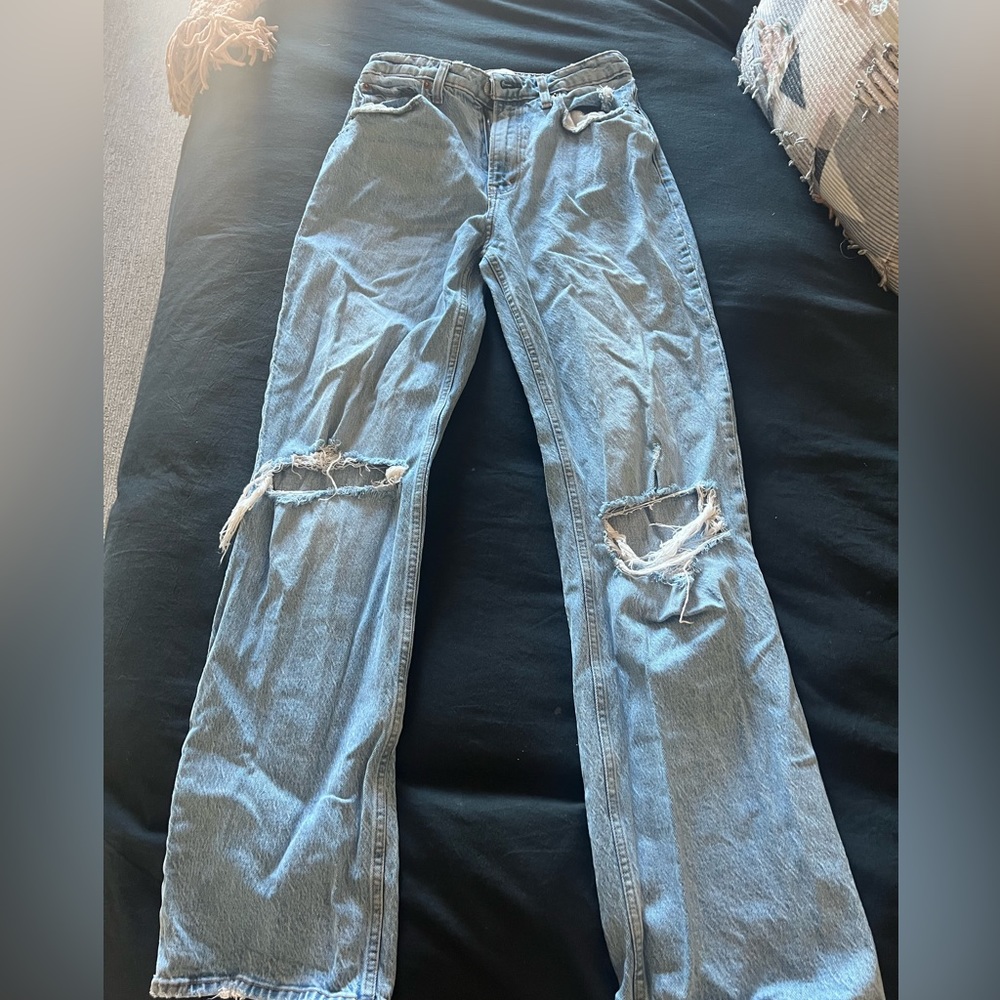 Abercrombie and Fitch curve love jeans 6 long/28 long the 90’s relaxed high rise